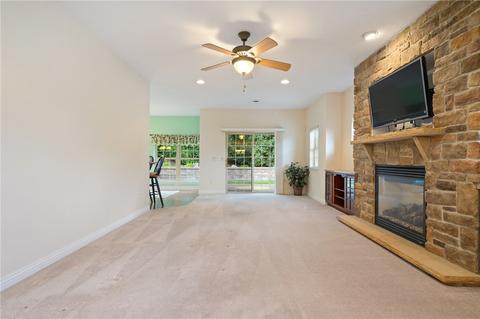 2373 Willow Run Ct, Hampton, PA 15044 photo 7