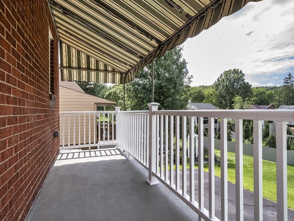  550 Patterson Rd, Bethel Park, PA 15102 photo 9