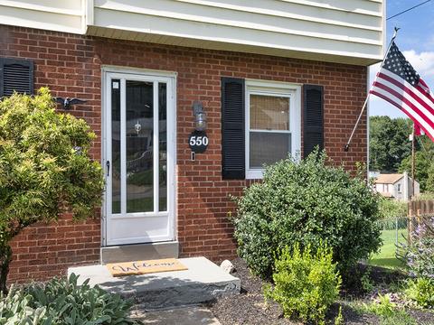 550 Patterson Rd, Bethel Park, PA 15102