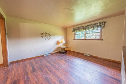 430 Jack Rd, Vandergrift, PA 15690 photo 7