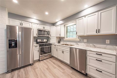 430 Jack Rd, Vandergrift, PA 15690 photo 9