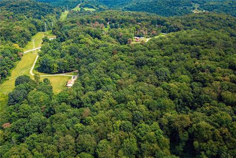 430 Jack Rd, Vandergrift, PA 15690 photo 4