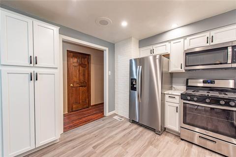 430 Jack Rd, Vandergrift, PA 15690 photo 10