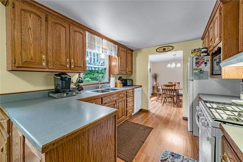 107 S Summit Dr, Apollo, PA 15613 photo 12