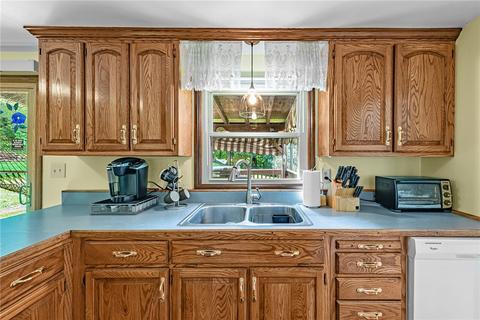 107 S Summit Dr, Apollo, PA 15613 photo 14