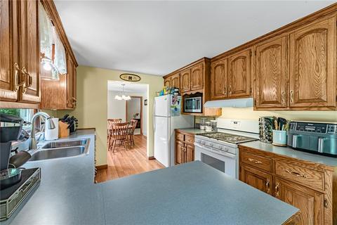107 S Summit Dr, Apollo, PA 15613 photo 13