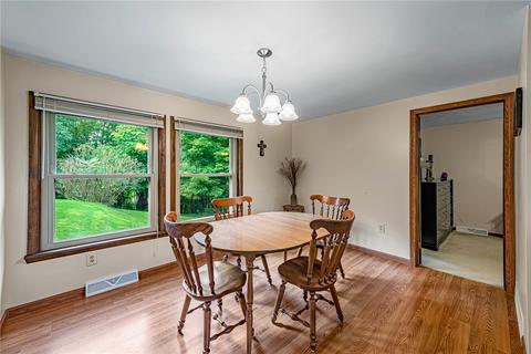 107 S Summit Dr, Apollo, PA 15613 photo 10
