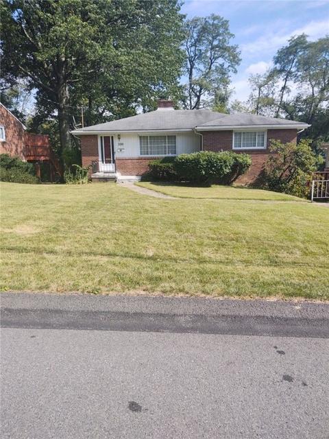 220 Santa Fe Dr, Bethel Park, PA 15102