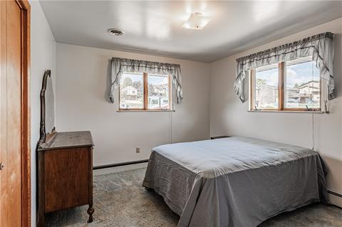 7 Dell Dr, Irwin, PA 15642 photo 12