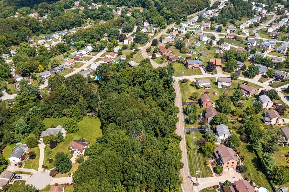 2780 Ridge, South Park, PA 15129 7 Photos Movoto