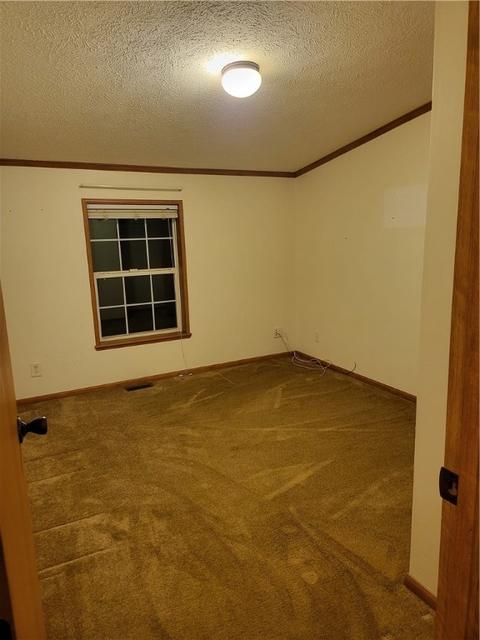 44 Run St, Smith, PA 15078 photo 16
