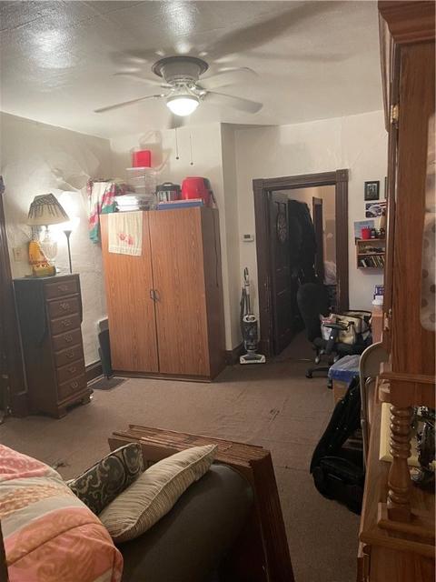 655 3rd St, Pitcairn, PA 15140 photo 9