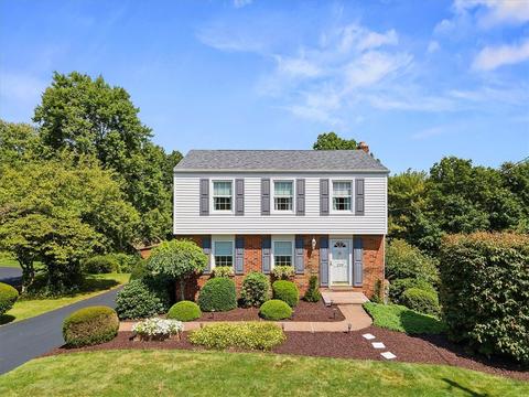 229 Havenhill Dr, Butler, PA 16001