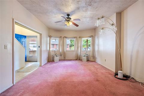 559 Corey Ave, Braddock, PA 15104 photo 4