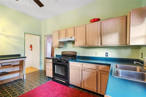 559 Corey Ave, Braddock, PA 15104 photo 7