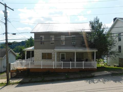 145 Spring St, Coal Center, PA 15423