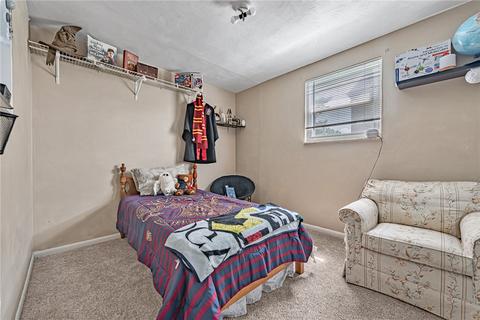 637 Chestnut St, Irwin, PA 15642 photo 12