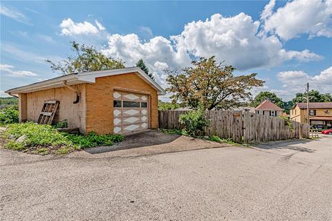 637 Chestnut St, Irwin, PA 15642 photo 21