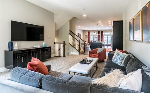 222 Venango Trl, Marshall, PA 16046 photo 4