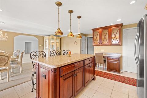 9 Springcrest Dr, Cecil, PA 15321 photo 10