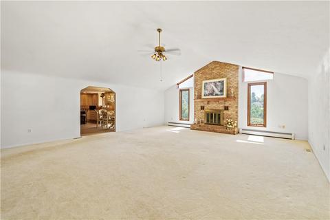 9 Springcrest Dr, Cecil, PA 15321 photo 7