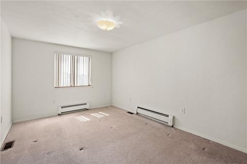 9 Springcrest Dr, Cecil, PA 15321 photo 14