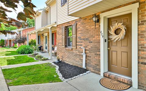 429 Brookside Ct, Seven Fields, PA 16046 photo 1