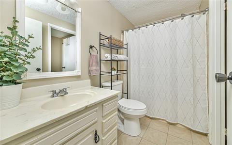 429 Brookside Ct, Seven Fields, PA 16046 photo 17