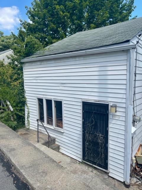 1909 Baldauf St, Pittsburgh, PA 15203