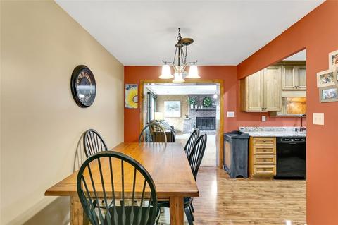112 Longview Dr, Irwin, PA 15642 photo 11