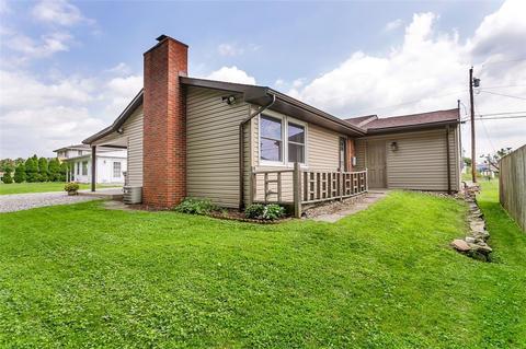 112 Longview Dr, Irwin, PA 15642 photo 4