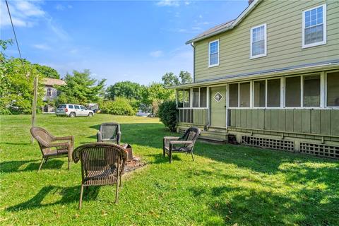 714 Spring St, Harmony, PA 16037 photo 6