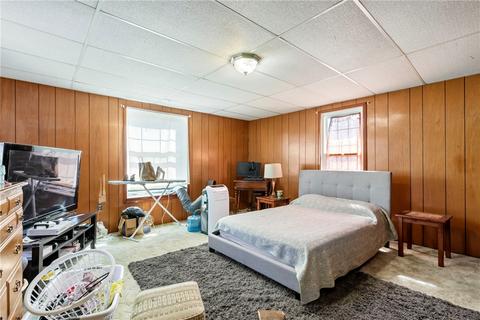 714 Spring St, Harmony, PA 16037 photo 9