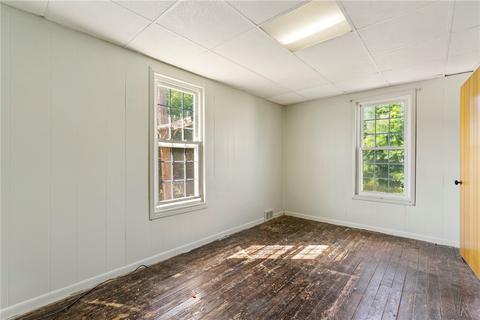 714 Spring St, Harmony, PA 16037 photo 11