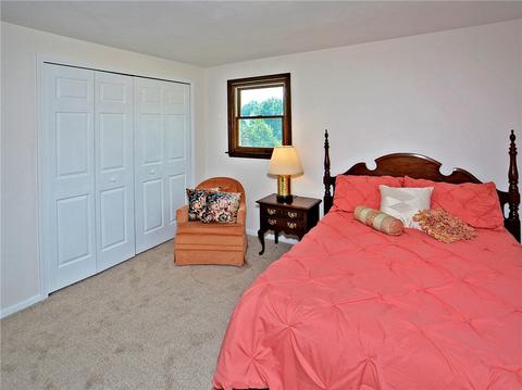 13 Weller Dr, Irwin, PA 15642 photo 19