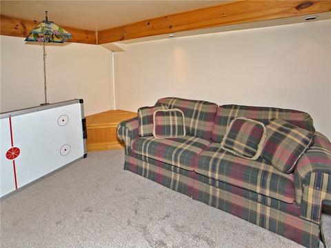 13 Weller Dr, Irwin, PA 15642 photo 22