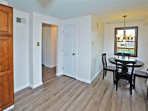 13 Weller Dr, Irwin, PA 15642 photo 5