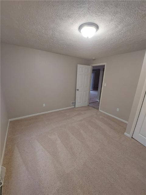 5033 Sequoia Ct, Export, PA 15632 photo 9