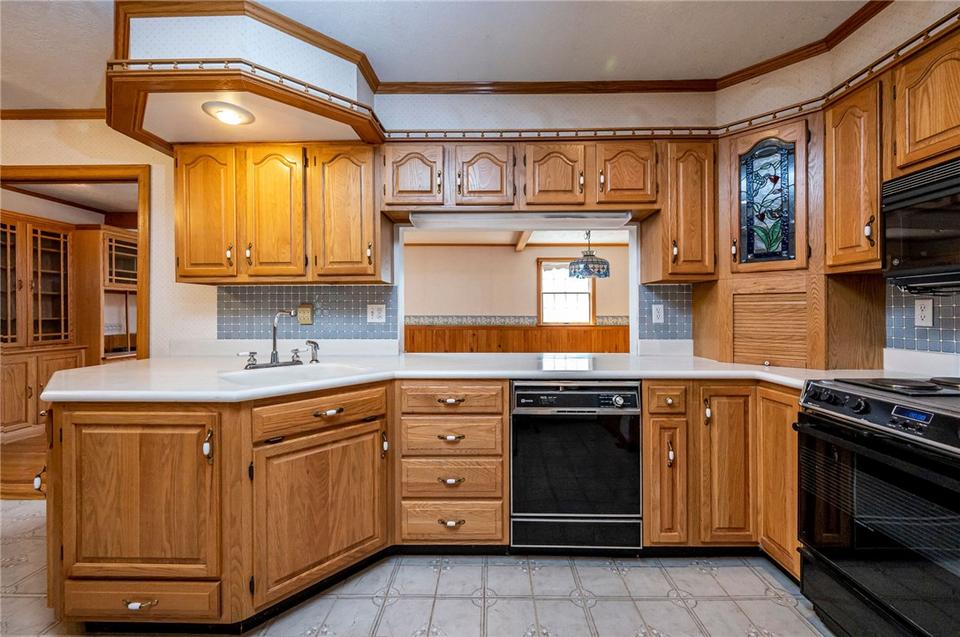  531 Calvin Ln, Latrobe, PA 15650 photo 13