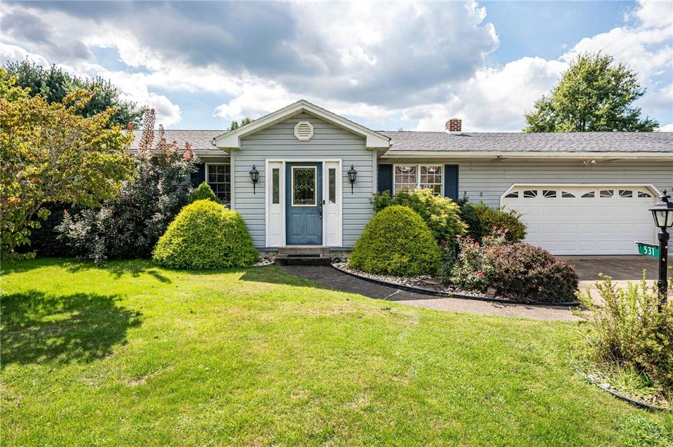  531 Calvin Ln, Latrobe, PA 15650 photo 2