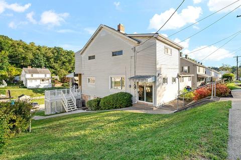 52 Maple St, Muse, PA 15350 photo 1