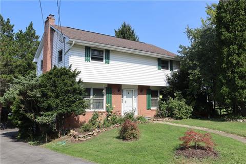 744 Hillside Dr, Ligonier, PA 15658