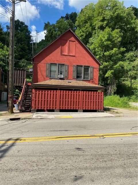 1446 Electric Ave, East Pittsburgh, PA 15112