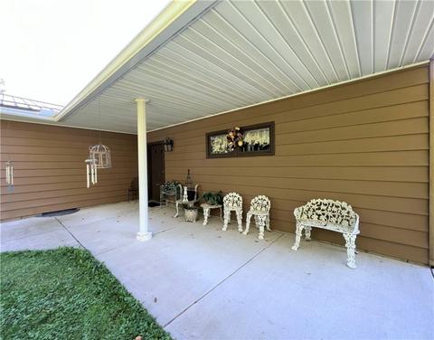 652 E Crestview Dr, Transfer, PA 16154 photo 21