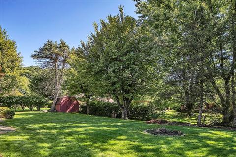 2979 Sunset Cir, Export, PA 15632 photo 2
