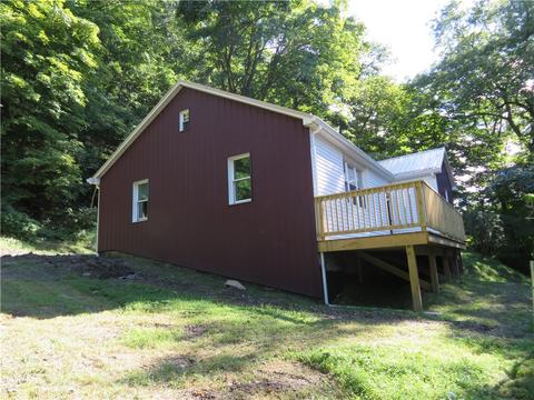 127 Tegoni Rd, Apollo, PA 15613