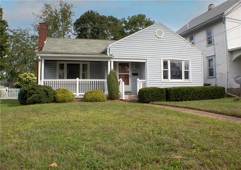 297 Oak St, Indiana, PA 15701