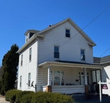 1614 Hanna St, New Castle, PA 16102