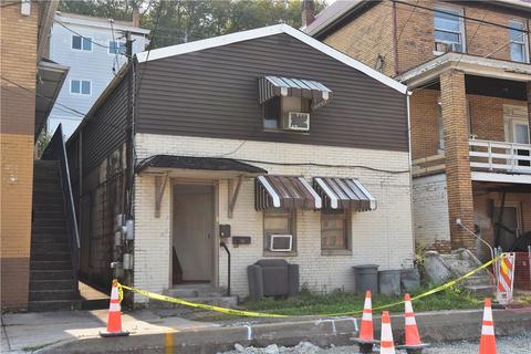 558 W 7th Ave, West Homestead, PA 15120