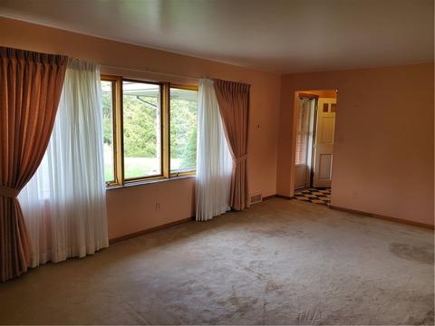 1 Second St Ext, Donora, PA 15033 photo 5